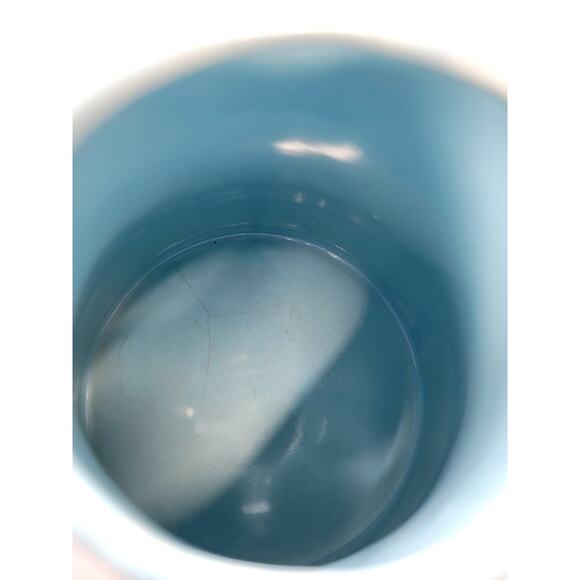 Vintage Cameron/Cronin Pottery Dutch Blue Tulip Pitcher, Ice Lip Chip - Picture 7 of 7